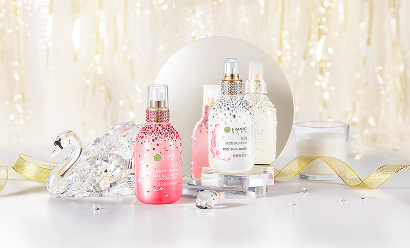 国货美妆的“梳妆台战争”:光荣之路,道阻且长 国货美妆的“梳妆台战争”:光荣之路,道阻且长