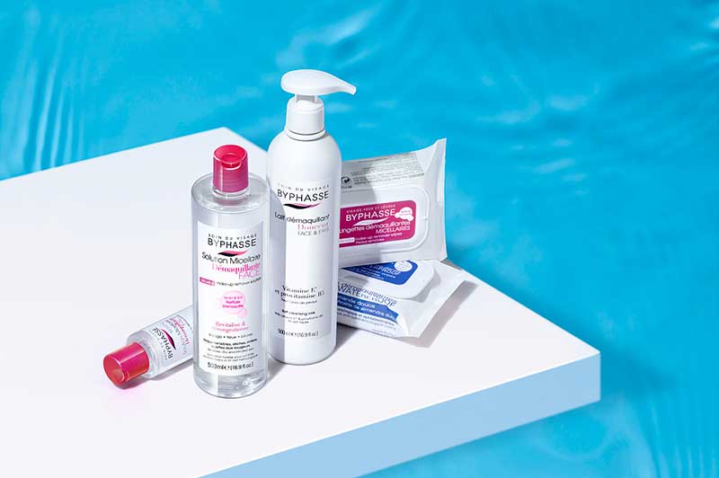 吊脚设计对化妆品塑料瓶使用体验的影响